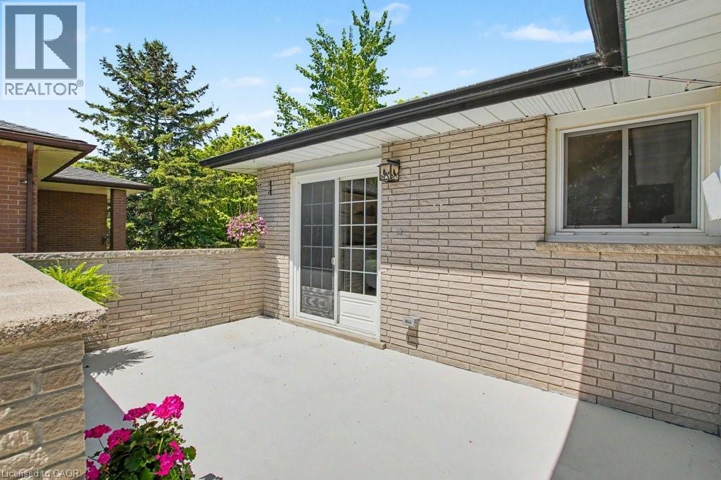 363 Roselawn Place, Waterloo, Ontario  N2L 5P1 - Photo 24 - 40835855