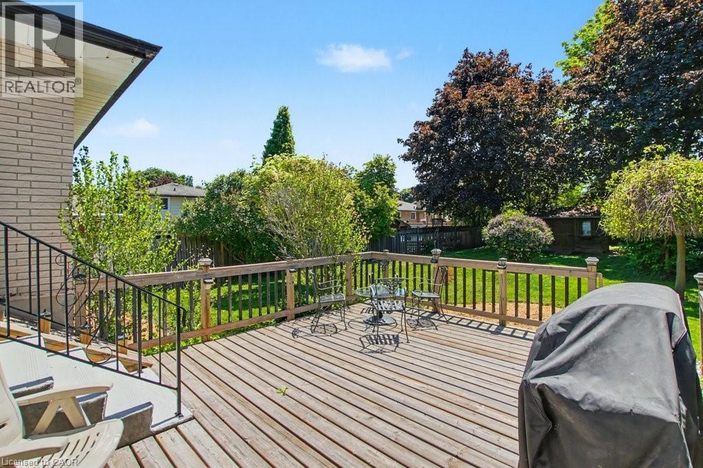 363 Roselawn Place, Waterloo, Ontario  N2L 5P1 - Photo 25 - 40835855