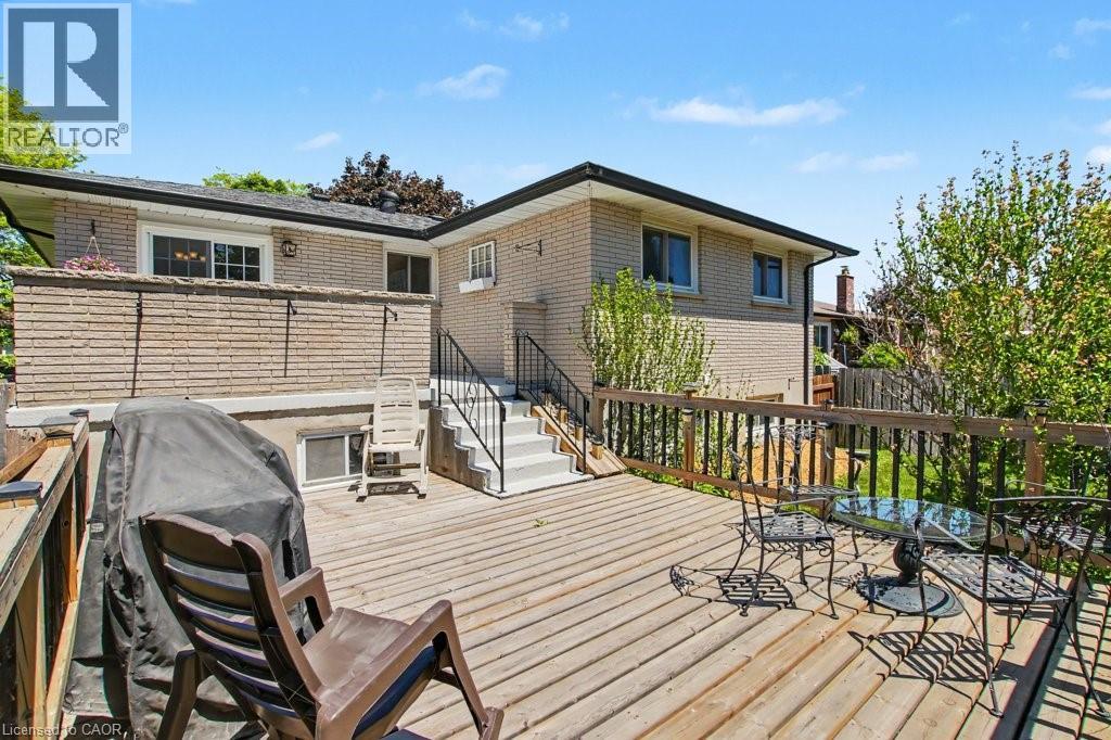 363 Roselawn Place, Waterloo, Ontario  N2L 5P1 - Photo 26 - 40835855