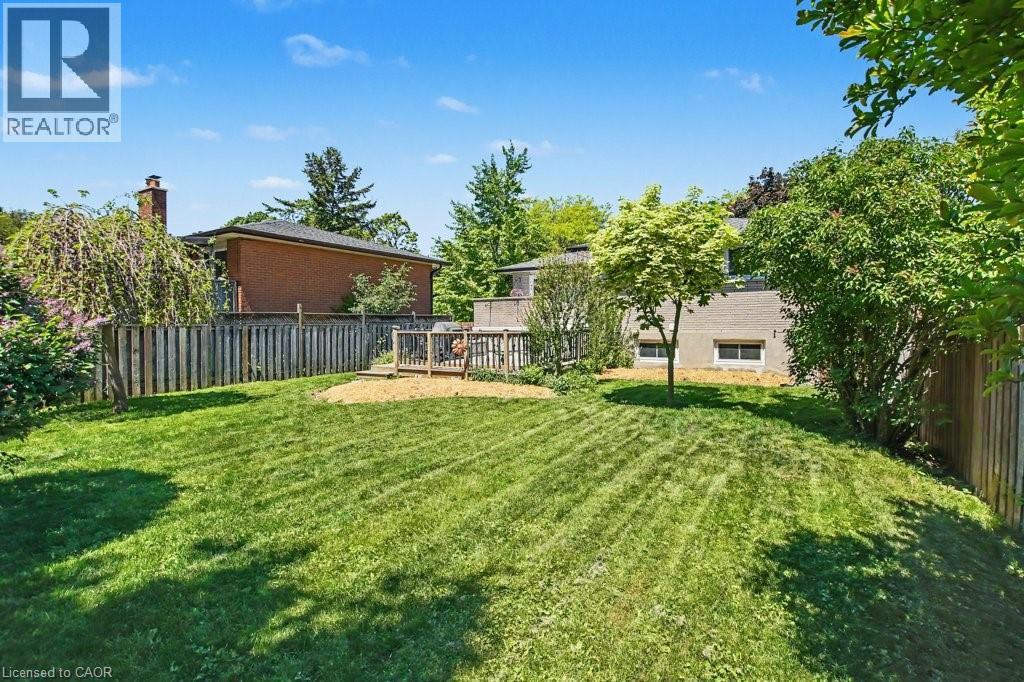 363 Roselawn Place, Waterloo, Ontario  N2L 5P1 - Photo 28 - 40835855