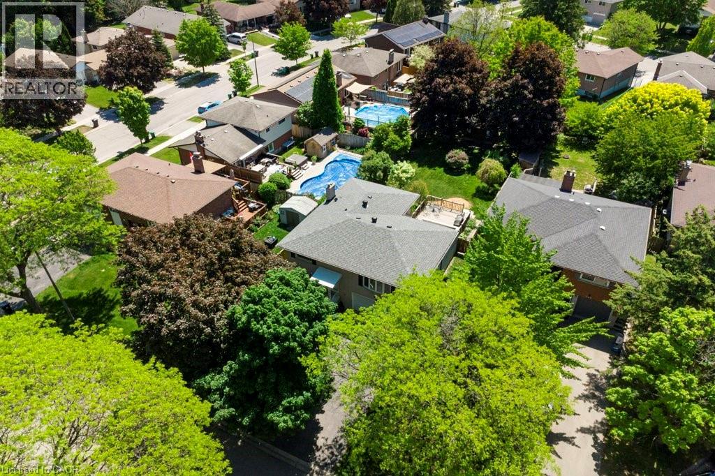 363 Roselawn Place, Waterloo, Ontario  N2L 5P1 - Photo 31 - 40835855
