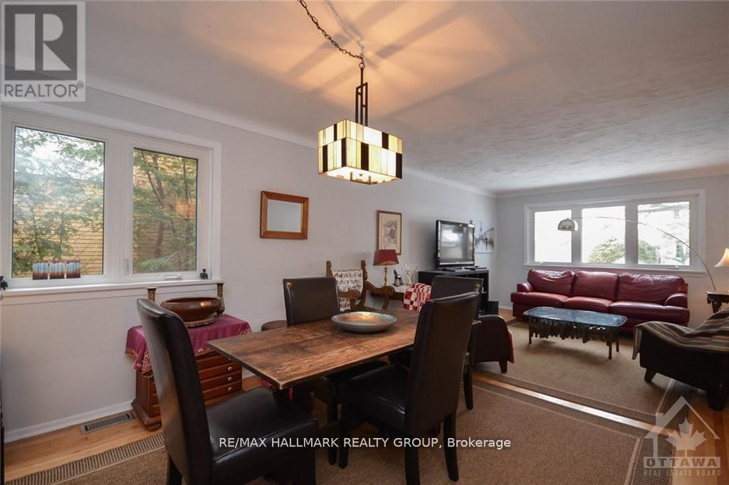 657 Golden Avenue, Ottawa, Ontario  K2A 2G3 - Photo 5 - X13238552