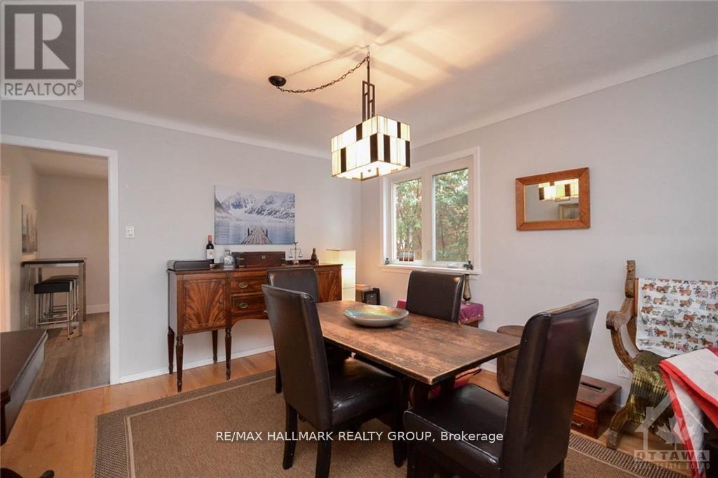 657 Golden Avenue, Ottawa, Ontario  K2A 2G3 - Photo 6 - X13238552
