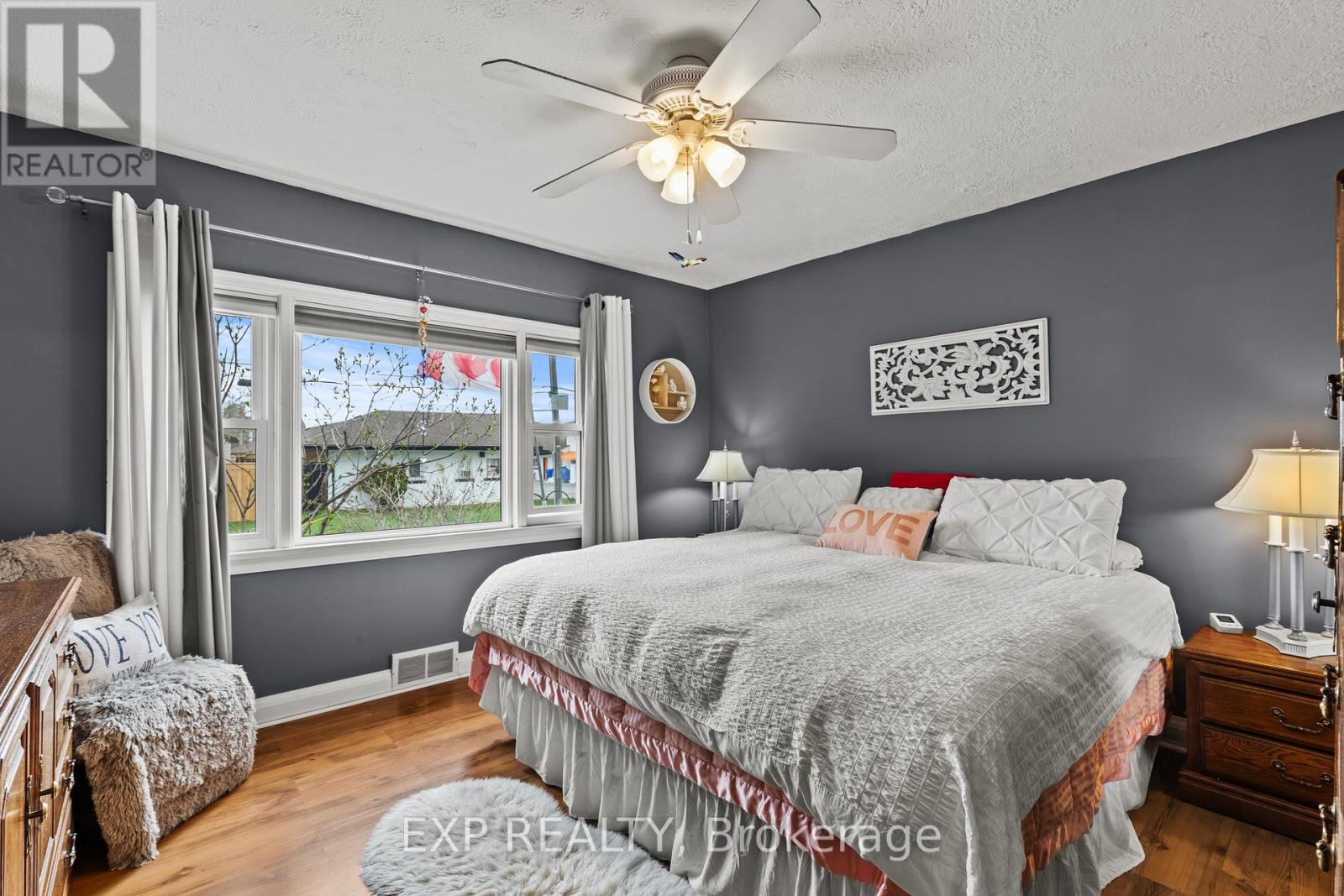5367 Kitchener Street, Niagara Falls (Clifton Hill), Ontario  L2G 1B6 - Photo 16 - X13238548