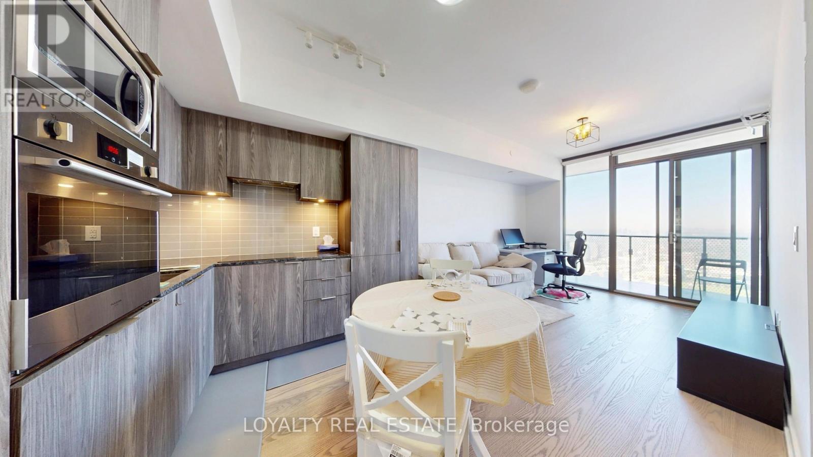 4707 - 11 Wellesley Street W, Toronto, Ontario  M4Y 0G4 - Photo 21 - C13238602