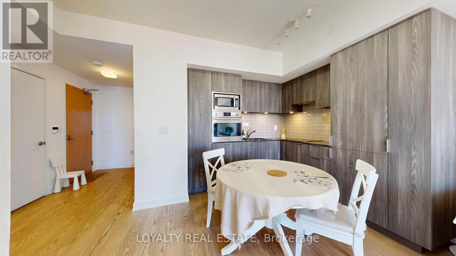 4707 - 11 Wellesley Street W, Toronto, Ontario  M4Y 0G4 - Photo 24 - C13238602