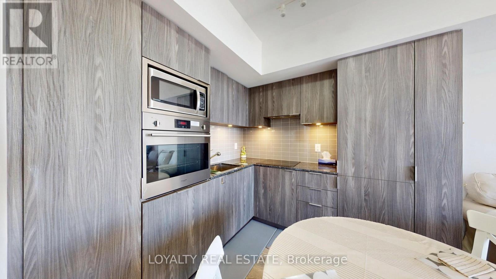 4707 - 11 Wellesley Street W, Toronto, Ontario  M4Y 0G4 - Photo 25 - C13238602