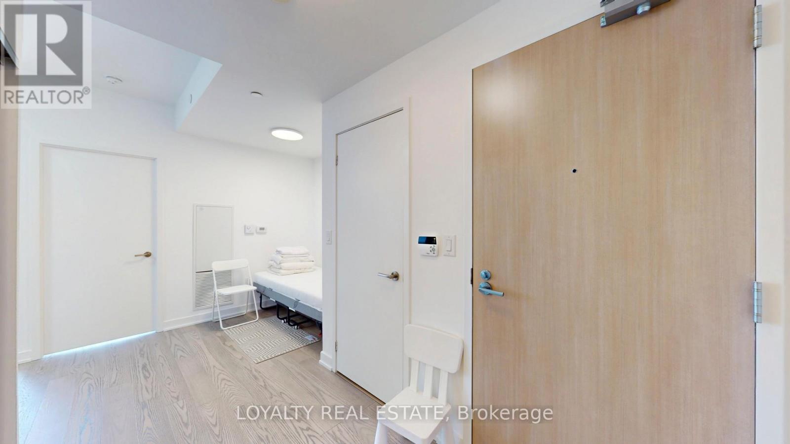 4707 - 11 Wellesley Street W, Toronto, Ontario  M4Y 0G4 - Photo 38 - C13238602