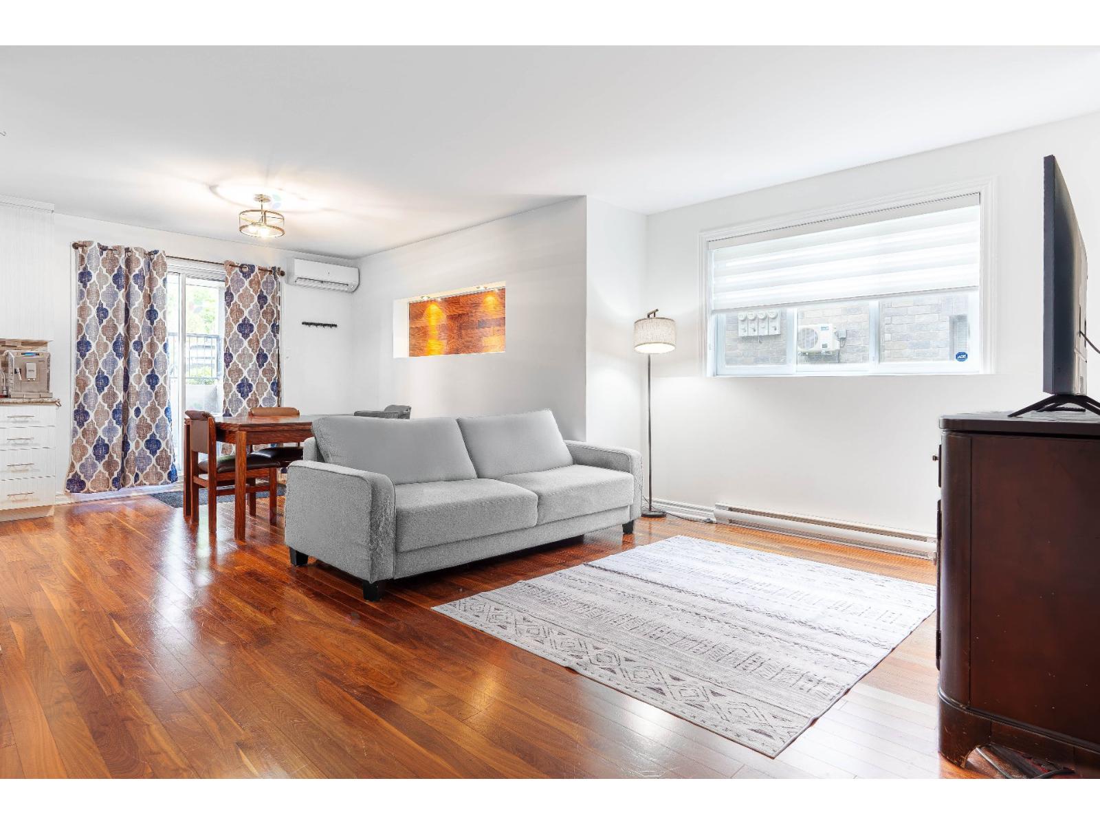 214 Rue du Genévrier|#102 Saint-Constant Quebec Canada J5A0C5 3