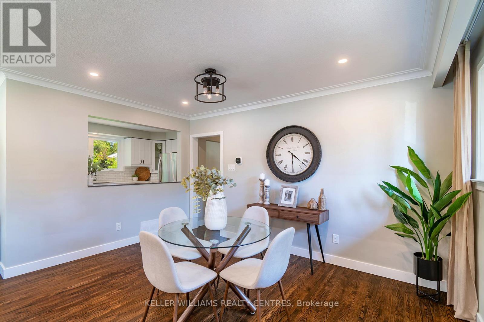 2 Banmoor Boulevard, Toronto, Ontario  M1J 2Y9 - Photo 9 - E13238566