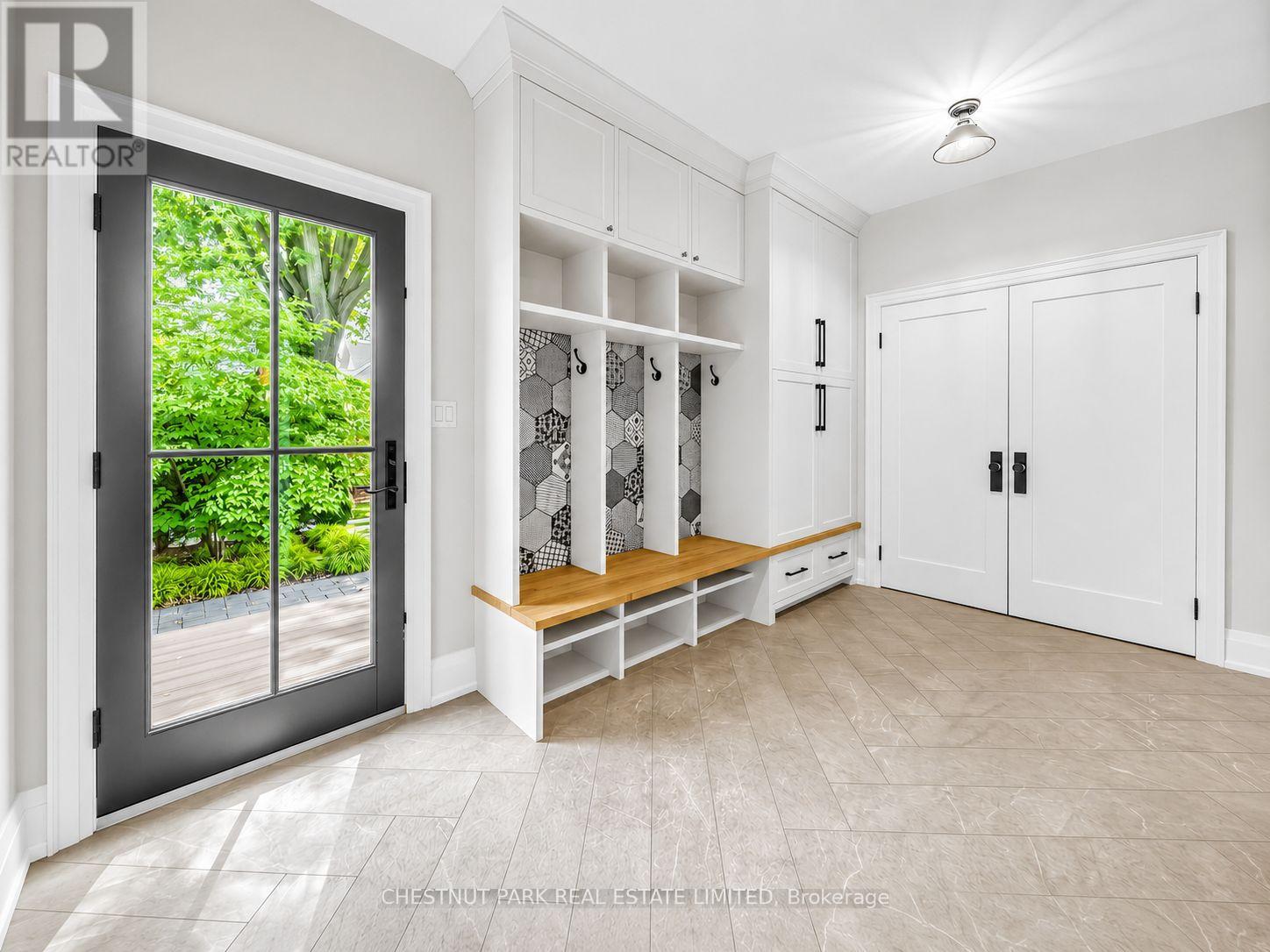 542 Woodland Avenue, Burlington, Ontario  L7R 2S4 - Photo 18 - W13238344