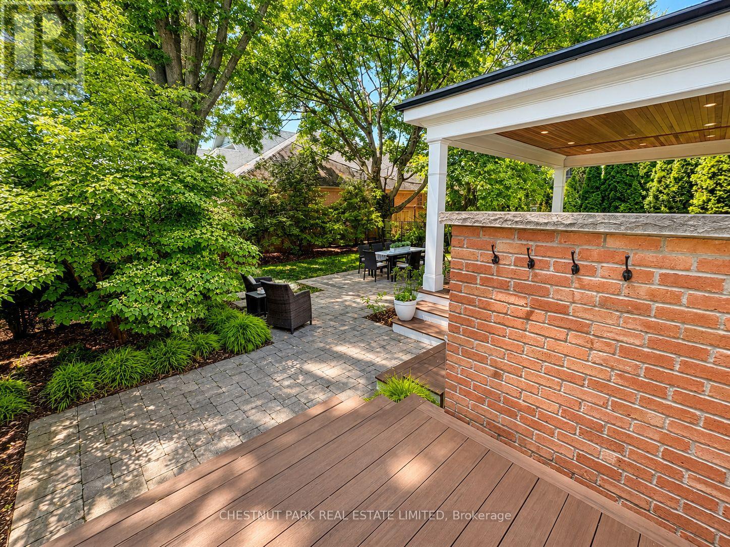 542 Woodland Avenue, Burlington, Ontario  L7R 2S4 - Photo 46 - W13238344