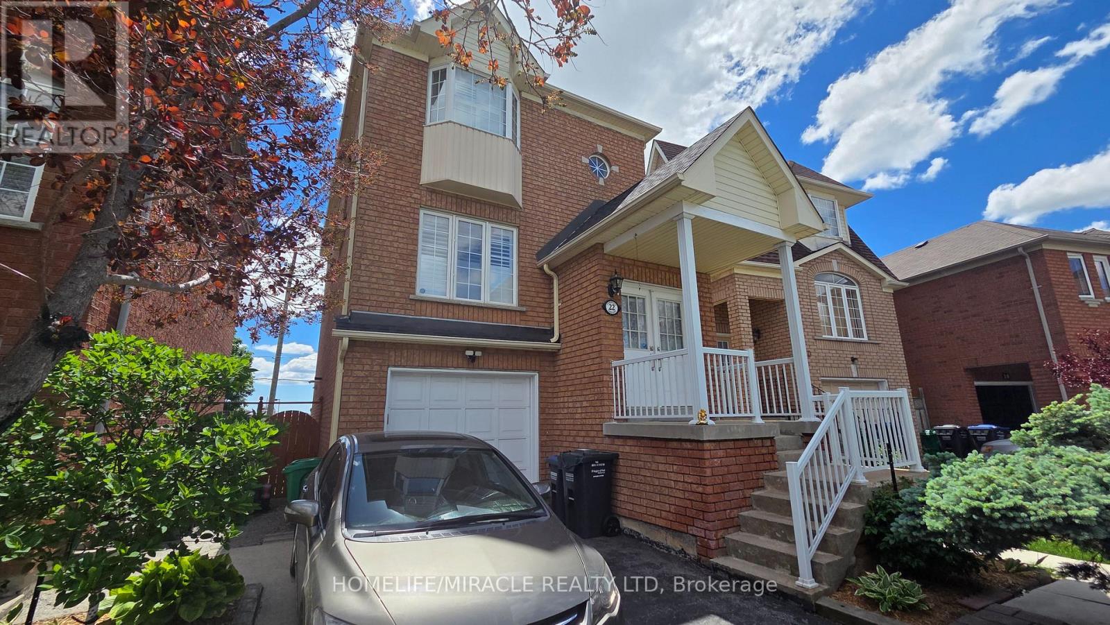 22 DOMENICO CRESCENT, Brampton, Ontario