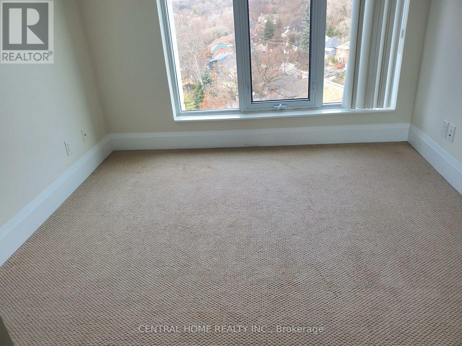 825 - 1 Old Mill Drive, Toronto, Ontario  M6S 0A1 - Photo 19 - W13238568
