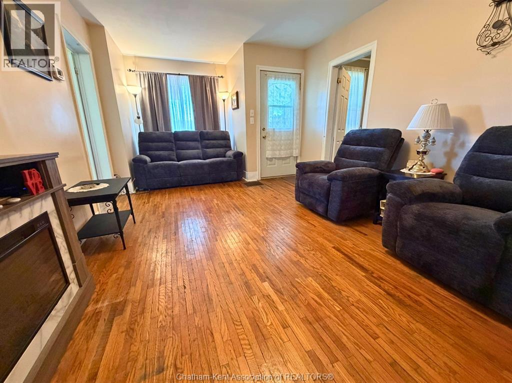 141 Poplar Street, Chatham, Ontario  N7L 1K4 - Photo 6 - 26013051
