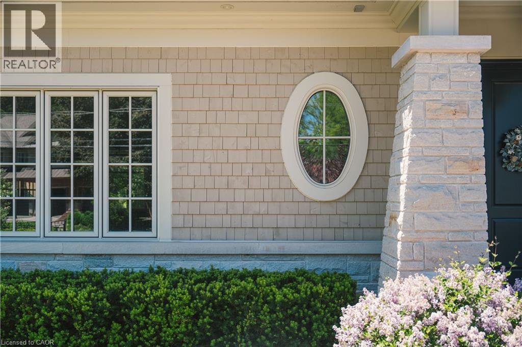 147 Beverly Court, Ancaster, Ontario  L9G 1B9 - Photo 6 - 40834167