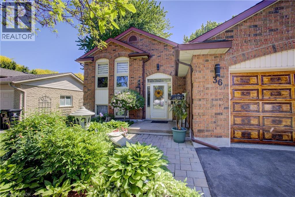 36 Westchester Drive, Kitchener, Ontario  N2B 1W7 - Photo 5 - 40836556