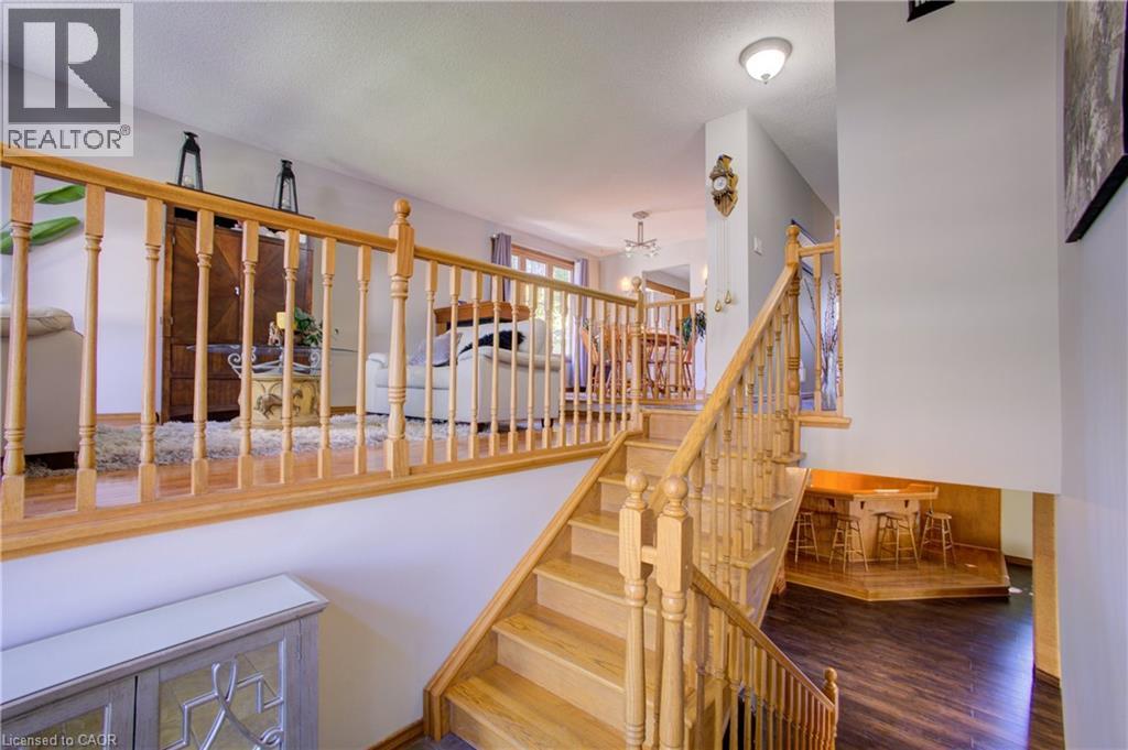 36 Westchester Drive, Kitchener, Ontario  N2B 1W7 - Photo 8 - 40836556