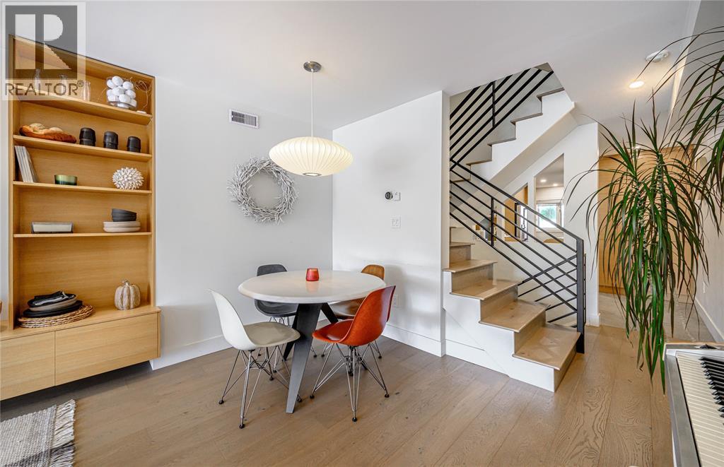1510 Venetian Boulevard Unit# M-32, Point Edward photo 11