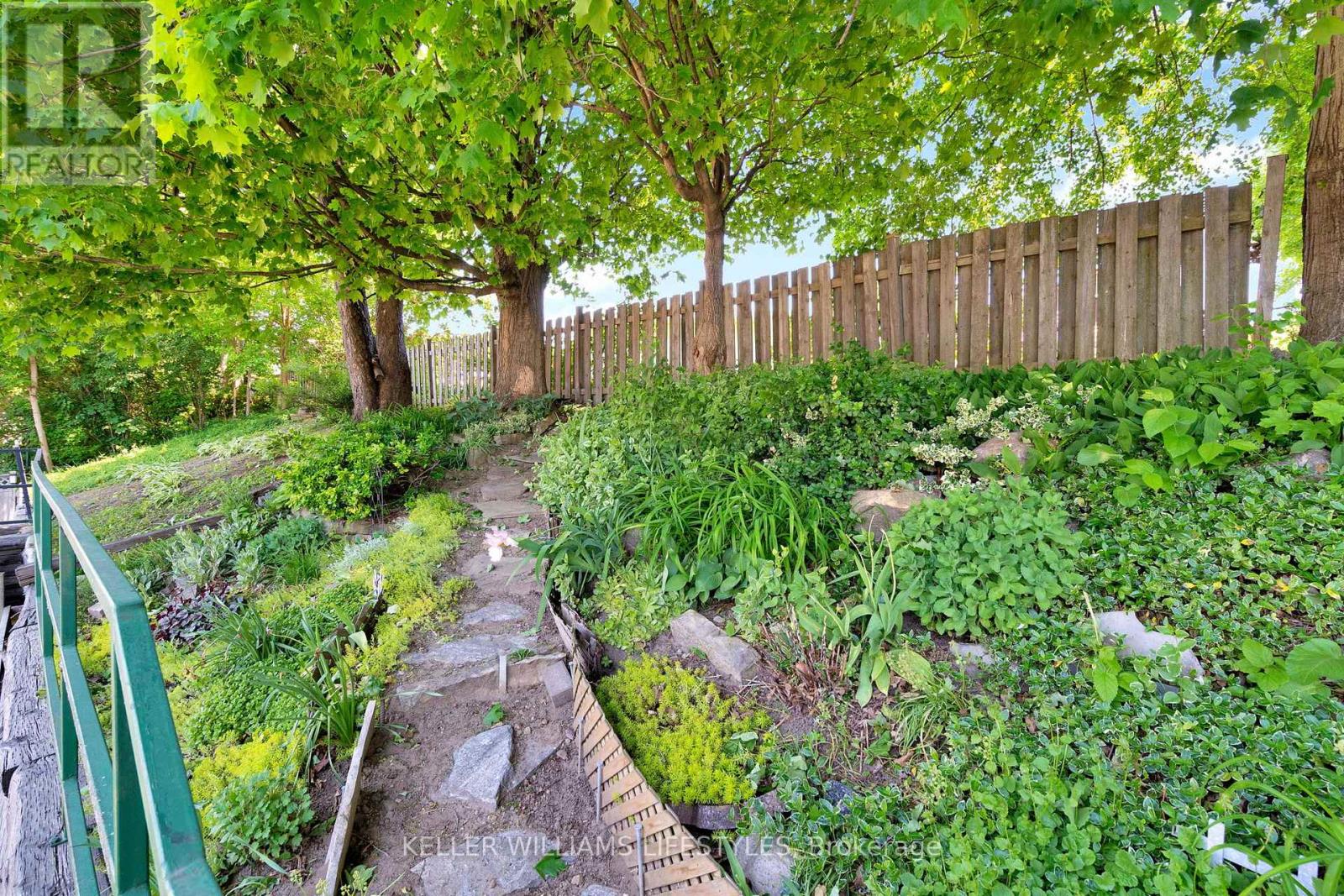 204 Pochard Lane, London East, Ontario  N5W 5Z3 - Photo 39 - X13238790