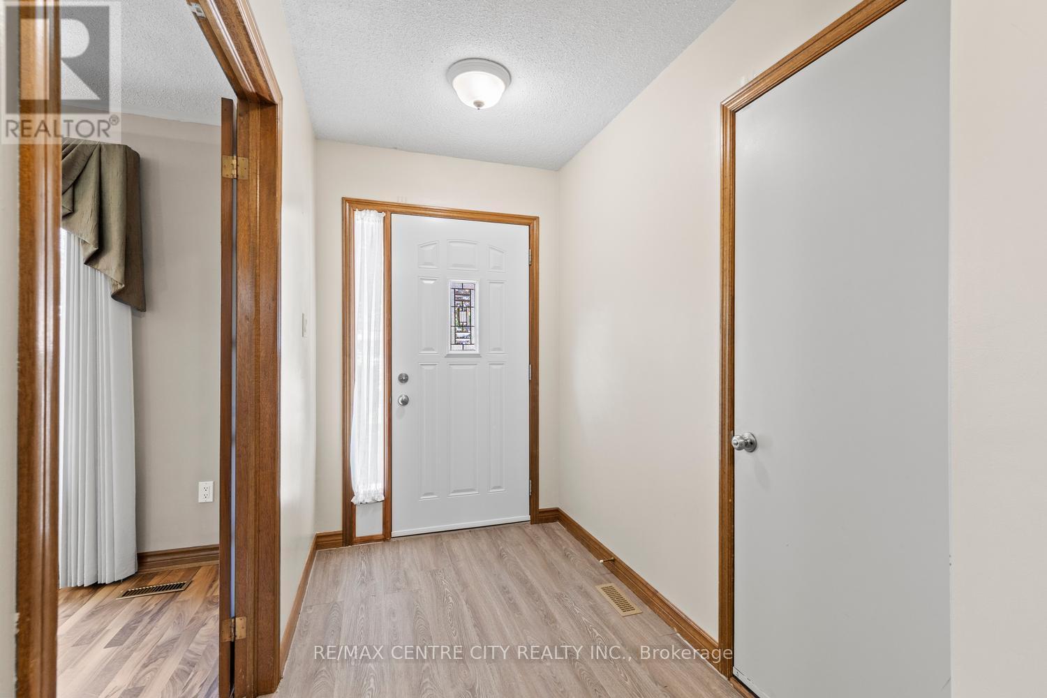 43 Toronado Place, London East, Ontario  N5V 3V5 - Photo 4 - X13238796