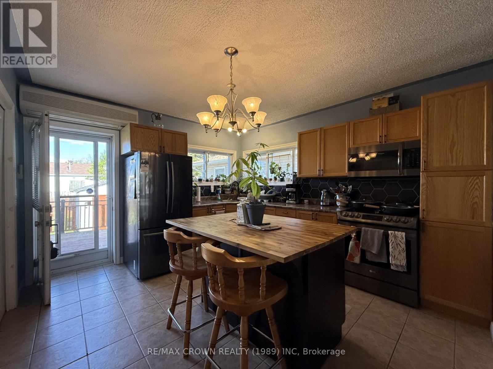 556 & 552 Balsam Street S, Timmins, Ontario  P4N 2G3 - Photo 8 - T13238666