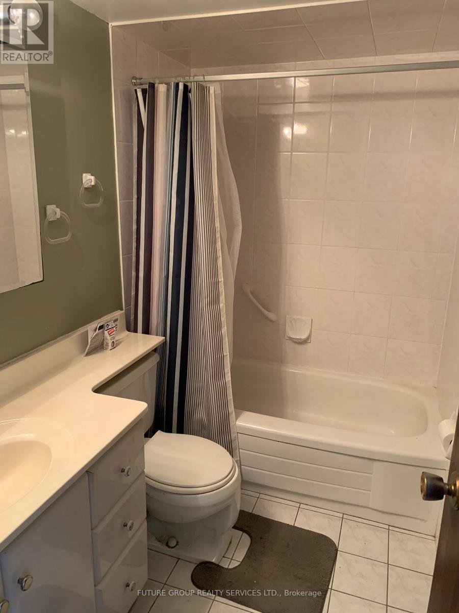 1601 - 3100 Kirwin Avenue, Mississauga, Ontario  L5A 3S6 - Photo 11 - W13227550