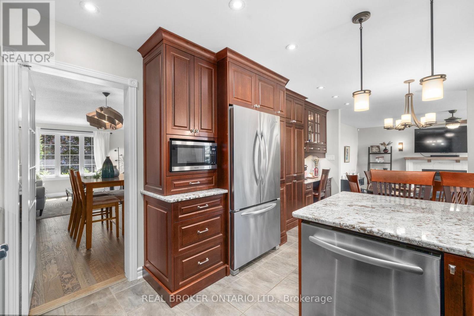 16 Forest Creek Drive, Ottawa, Ontario  K2S 1L6 - Photo 21 - X13238678