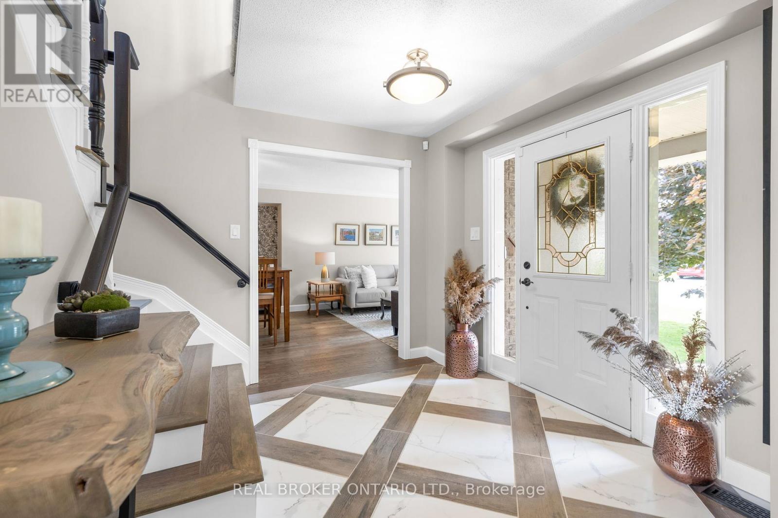 16 Forest Creek Drive, Ottawa, Ontario  K2S 1L6 - Photo 6 - X13238678