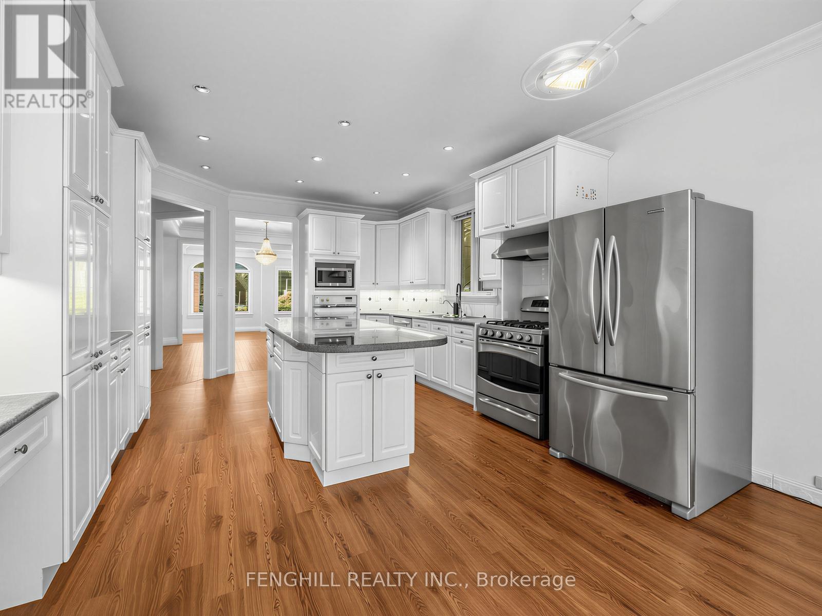 505 Cranbrooke Avenue, Toronto, Ontario  M5M 1N6 - Photo 13 - C13219800