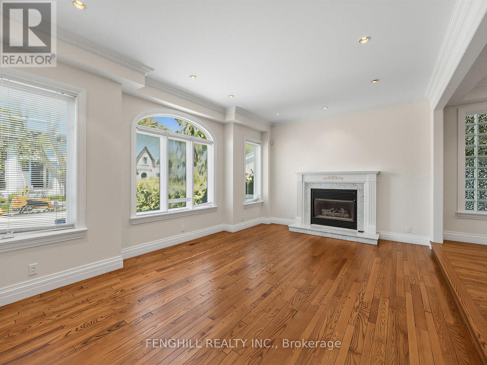 505 Cranbrooke Avenue, Toronto, Ontario  M5M 1N6 - Photo 6 - C13219800