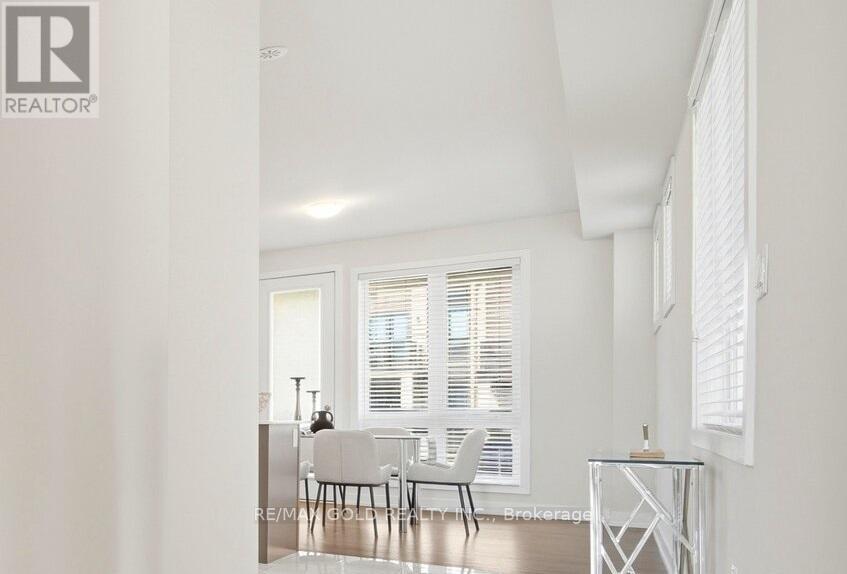 59 Mikayla Lane, Markham, Ontario  K6B 1R1 - Photo 5 - N12907010