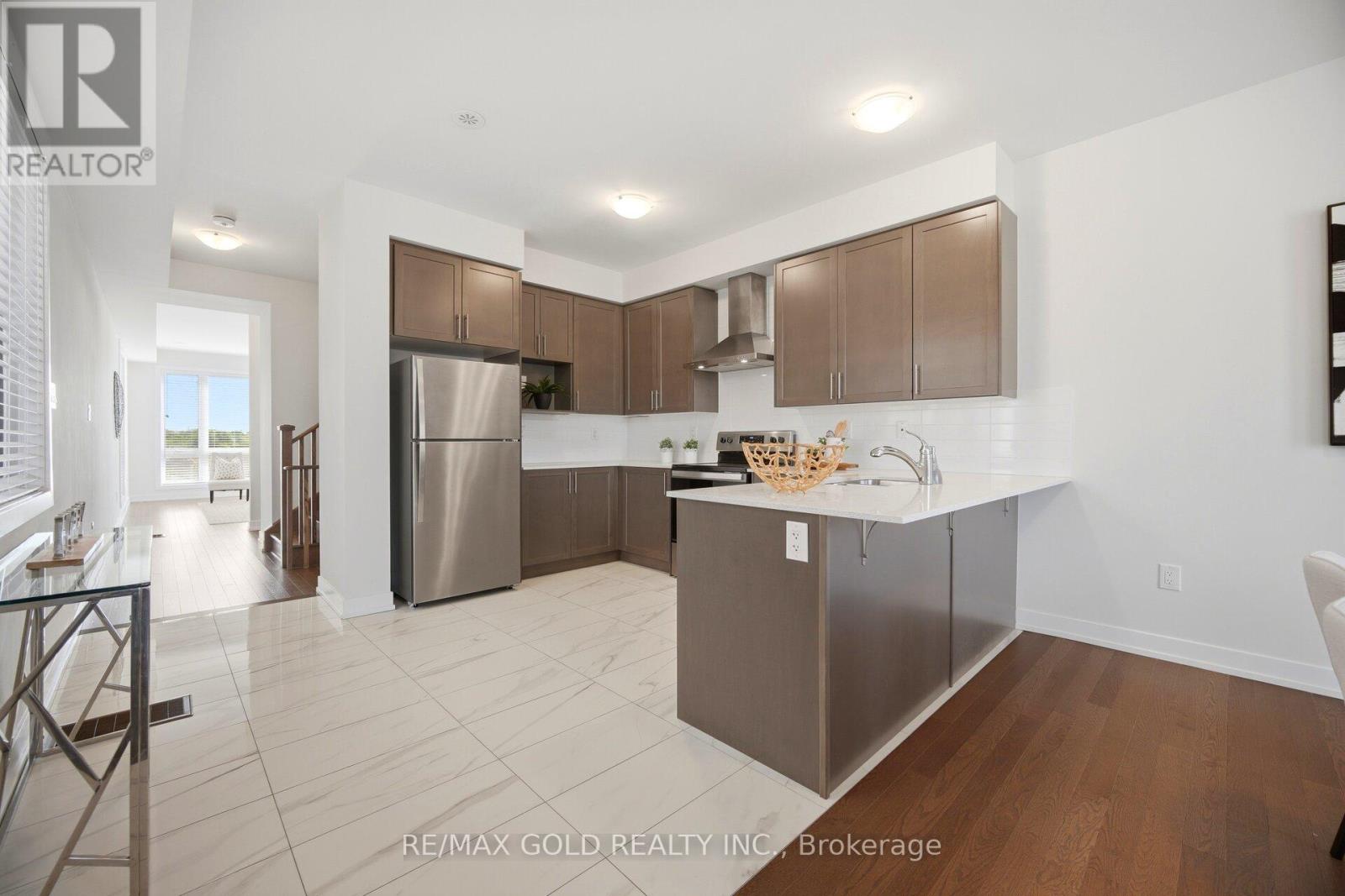 59 Mikayla Lane, Markham, Ontario  K6B 1R1 - Photo 8 - N12907010