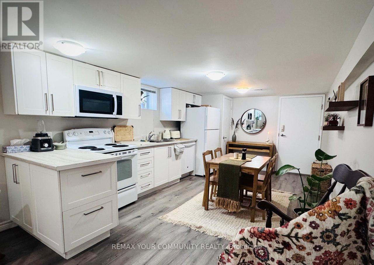 Bsmt#1 - 253 Alsace Road, Richmond Hill, Ontario  L4C 2W9 - Photo 3 - N12952046