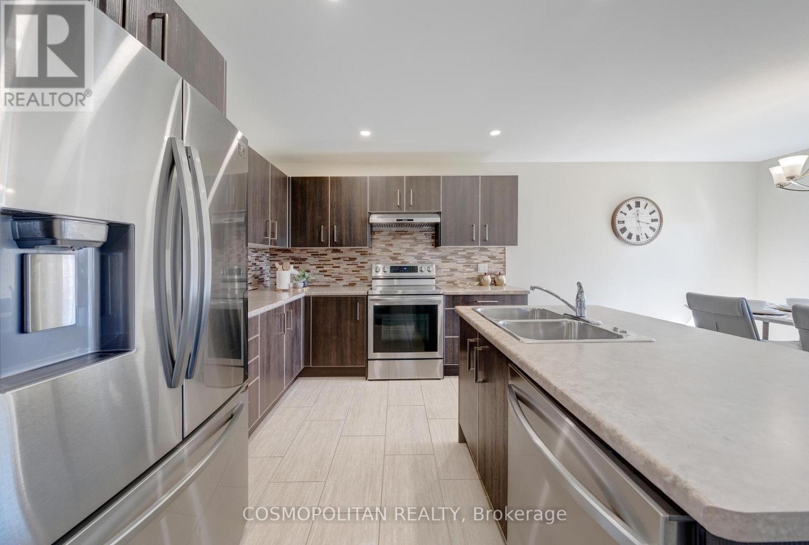 8396 Glavcic Drive, Niagara Falls, Ontario  L2H 0B4 - Photo 19 - X13238676
