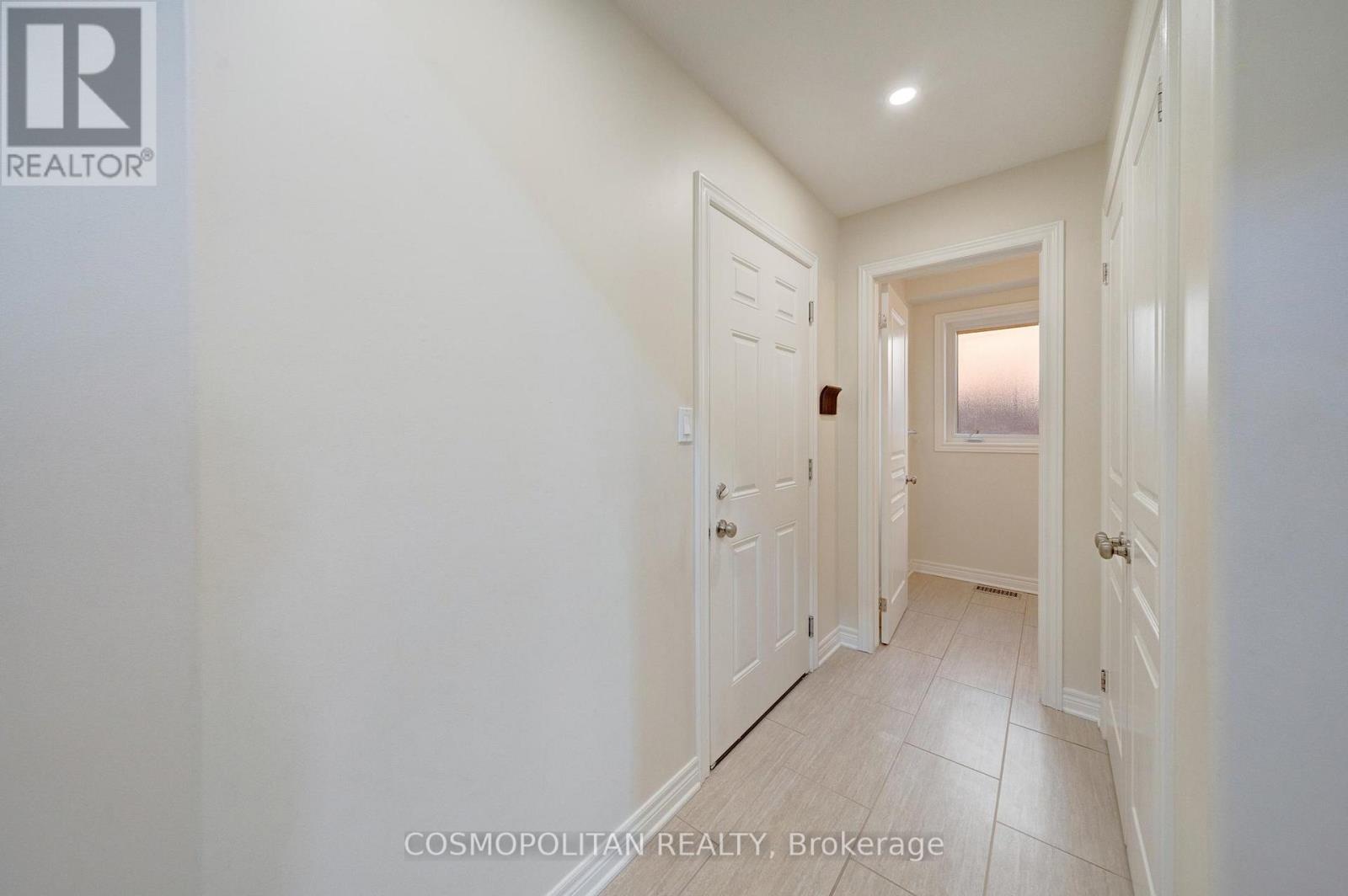 8396 Glavcic Drive, Niagara Falls, Ontario  L2H 0B4 - Photo 8 - X13238676