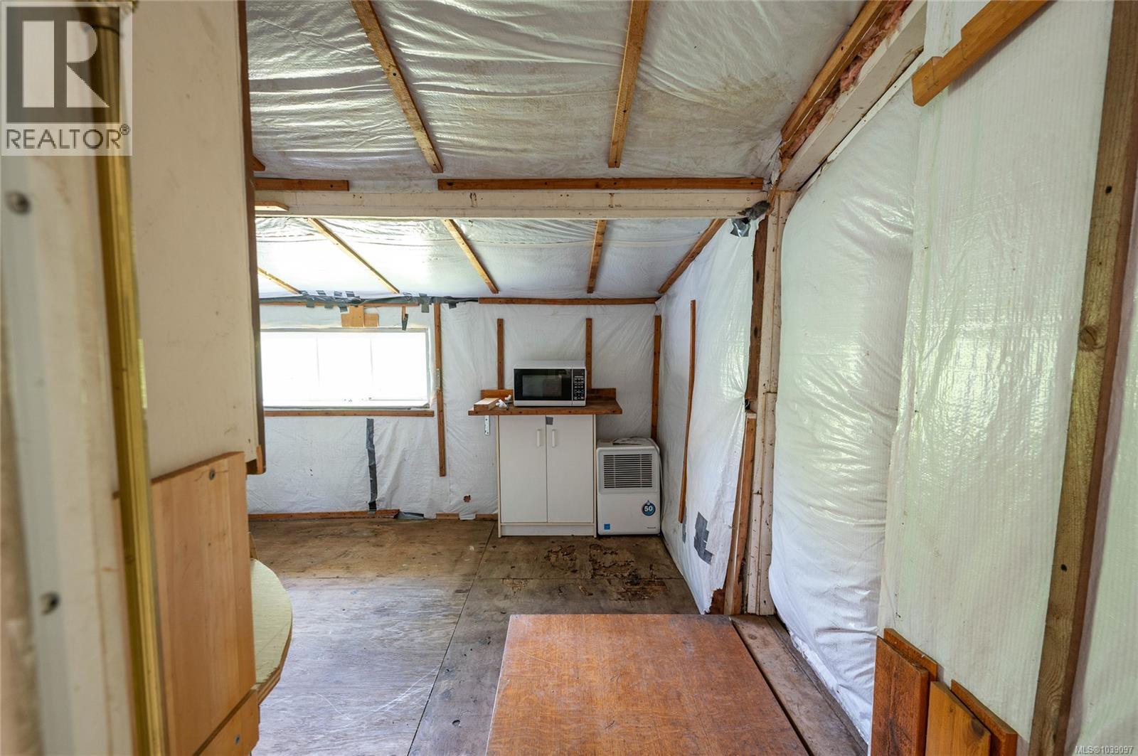 Listing image 30