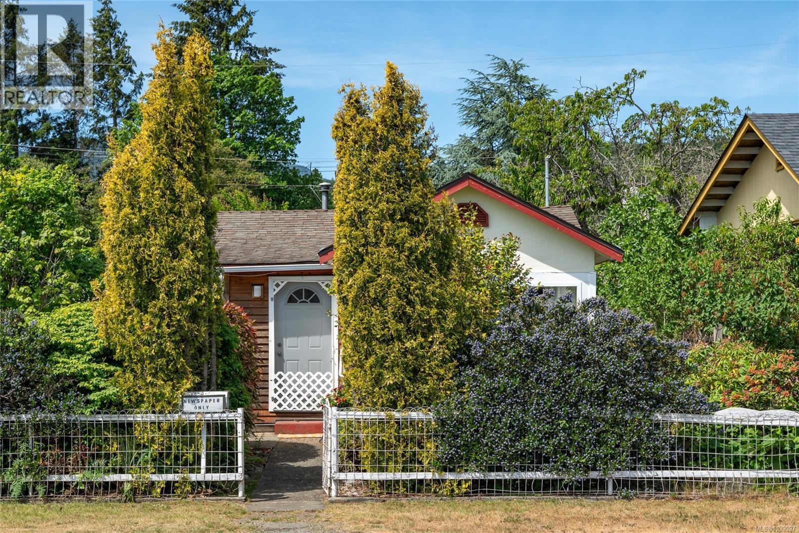 479 Hillcrest Ave