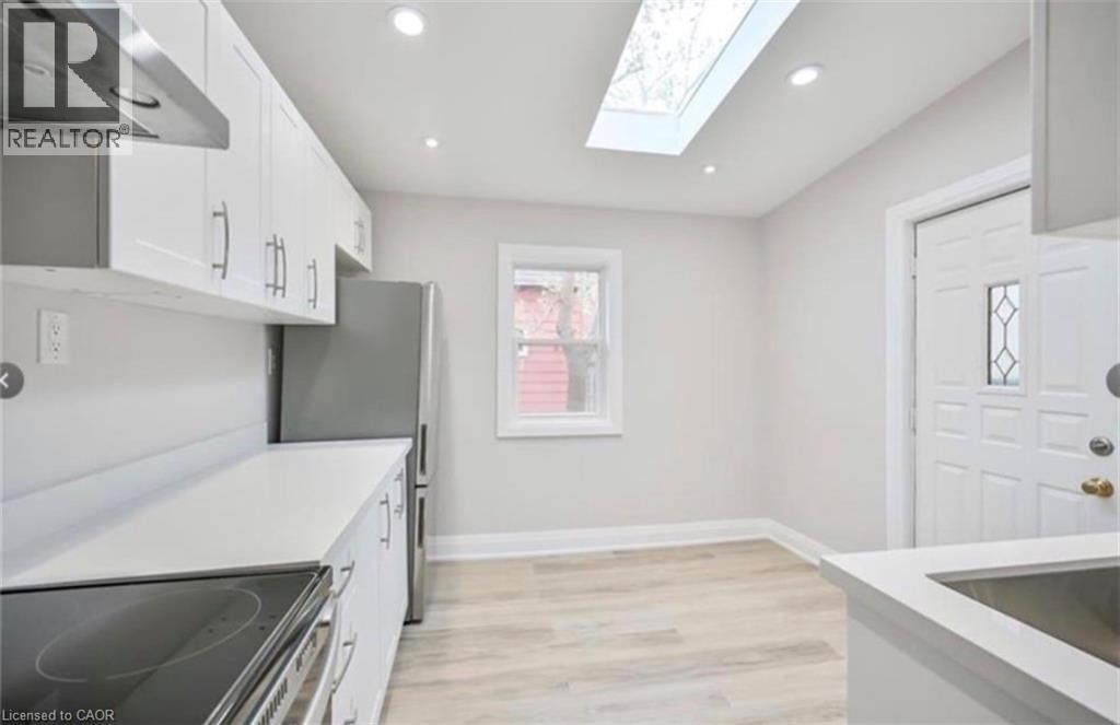 1024 Cannon Street E, Hamilton, Ontario  L8L 2H6 - Photo 7 - 40836654