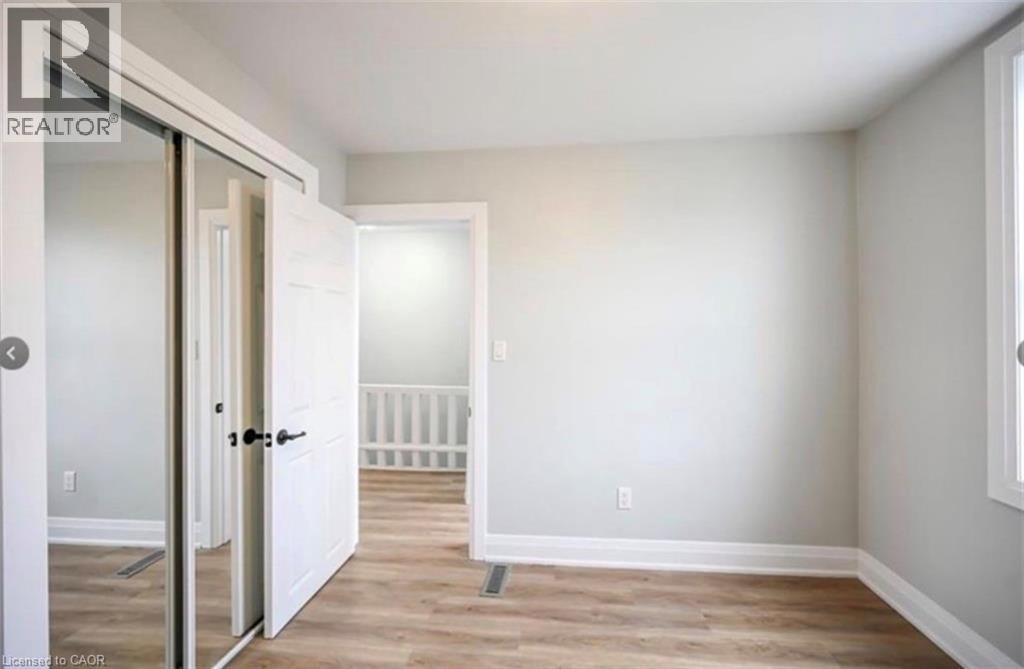 1024 Cannon Street E, Hamilton, Ontario  L8L 2H6 - Photo 16 - 40836654