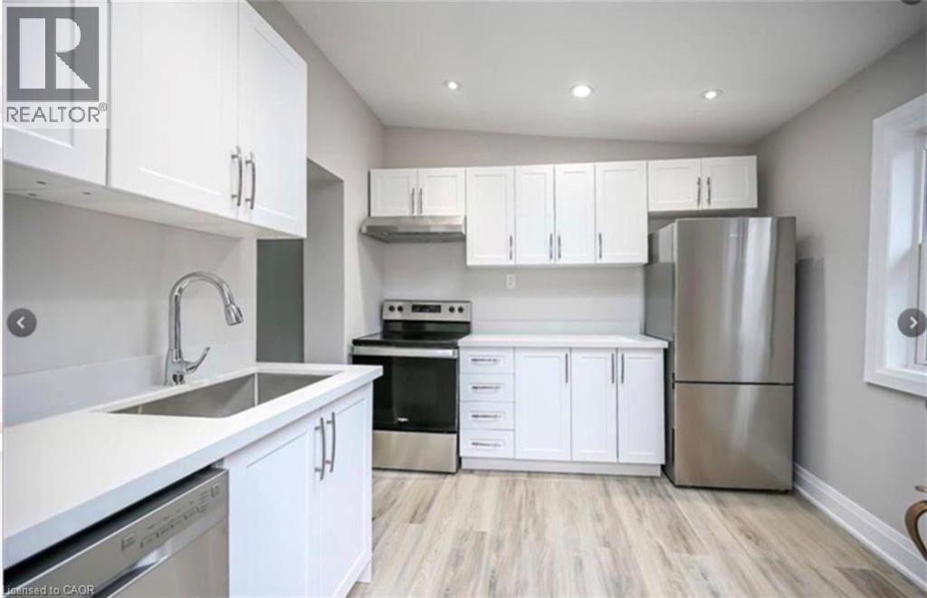 1024 Cannon Street E, Hamilton, Ontario  L8L 2H6 - Photo 9 - 40836654