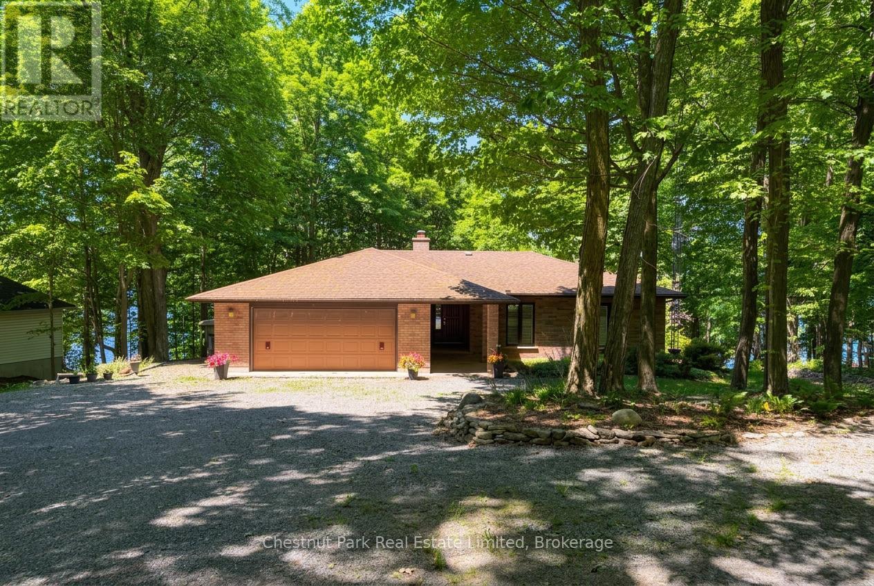 12154 Loyalist Parkway, Prince Edward County, Ontario  K0K 2T0 - Photo 4 - X13238742