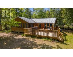 112 ARBOR VITAE ROAD, Madawaska Valley, Ontario