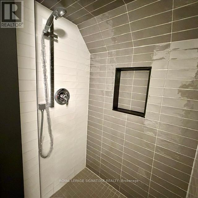 Lower - 61 Anewen Drive, Toronto, Ontario  M4A 1R9 - Photo 18 - C13238734