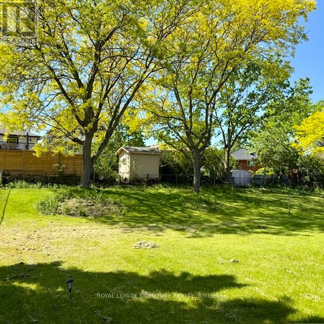 Lower - 61 Anewen Drive, Toronto, Ontario  M4A 1R9 - Photo 20 - C13238734