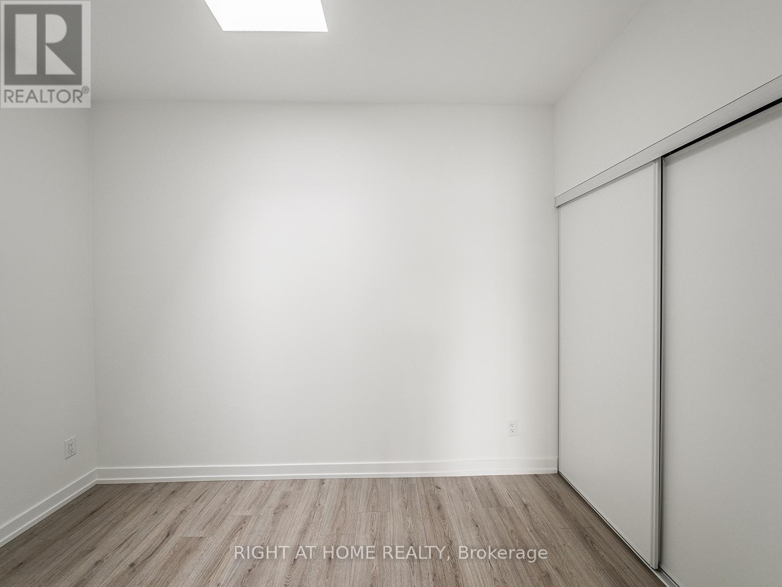 4 - 260 Finch Avenue E, Toronto, Ontario  M2N 0L3 - Photo 21 - C13238784