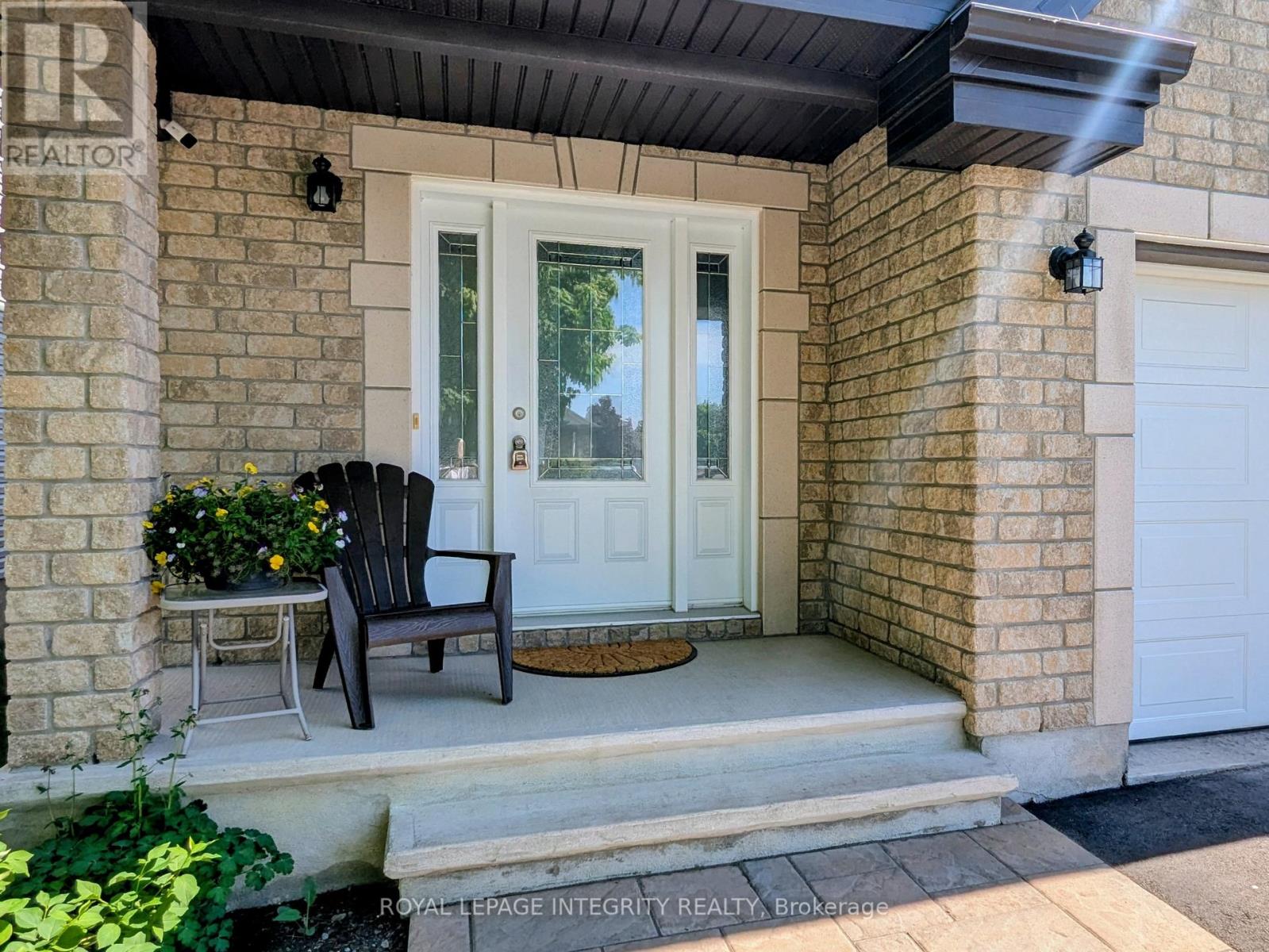317 Mercury Street, Clarence-Rockland, Ontario  K4K 0G7 - Photo 3 - X13091352