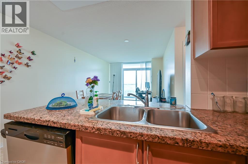 4900 Glen Erin Drive Unit# 1611, Mississauga, Ontario  L5M 7S2 - Photo 8 - 40835408