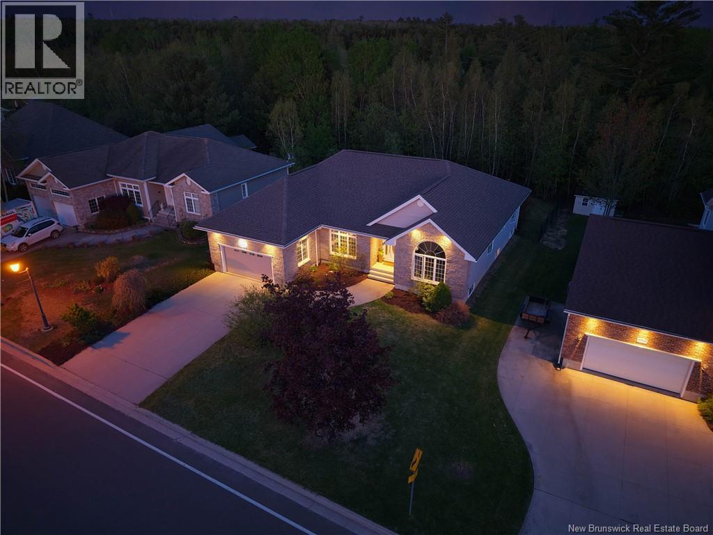 241 Summerhill Row, Fredericton, New Brunswick  E3G 0C5 - Photo 4 - NB137488
