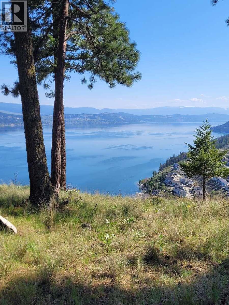 7185 Dunwaters Road Kelowna Photo 24